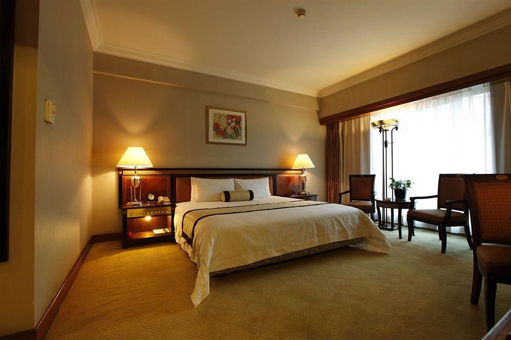 Mason Hotel 4*